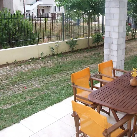 House By The Sea * 크리시 아모우디아